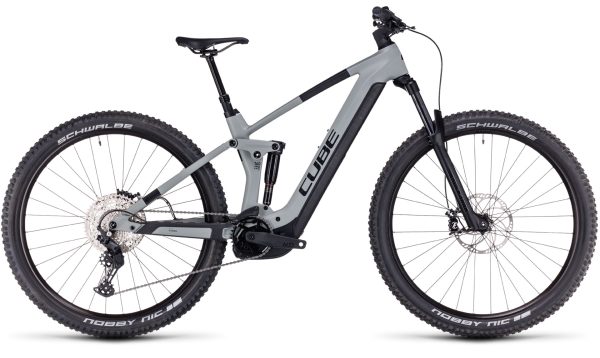 CUBE Stereo Hybrid 140 HPC Pro 750